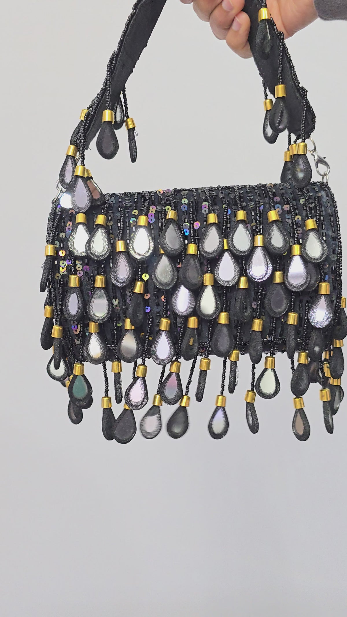 Black mirror flap bag