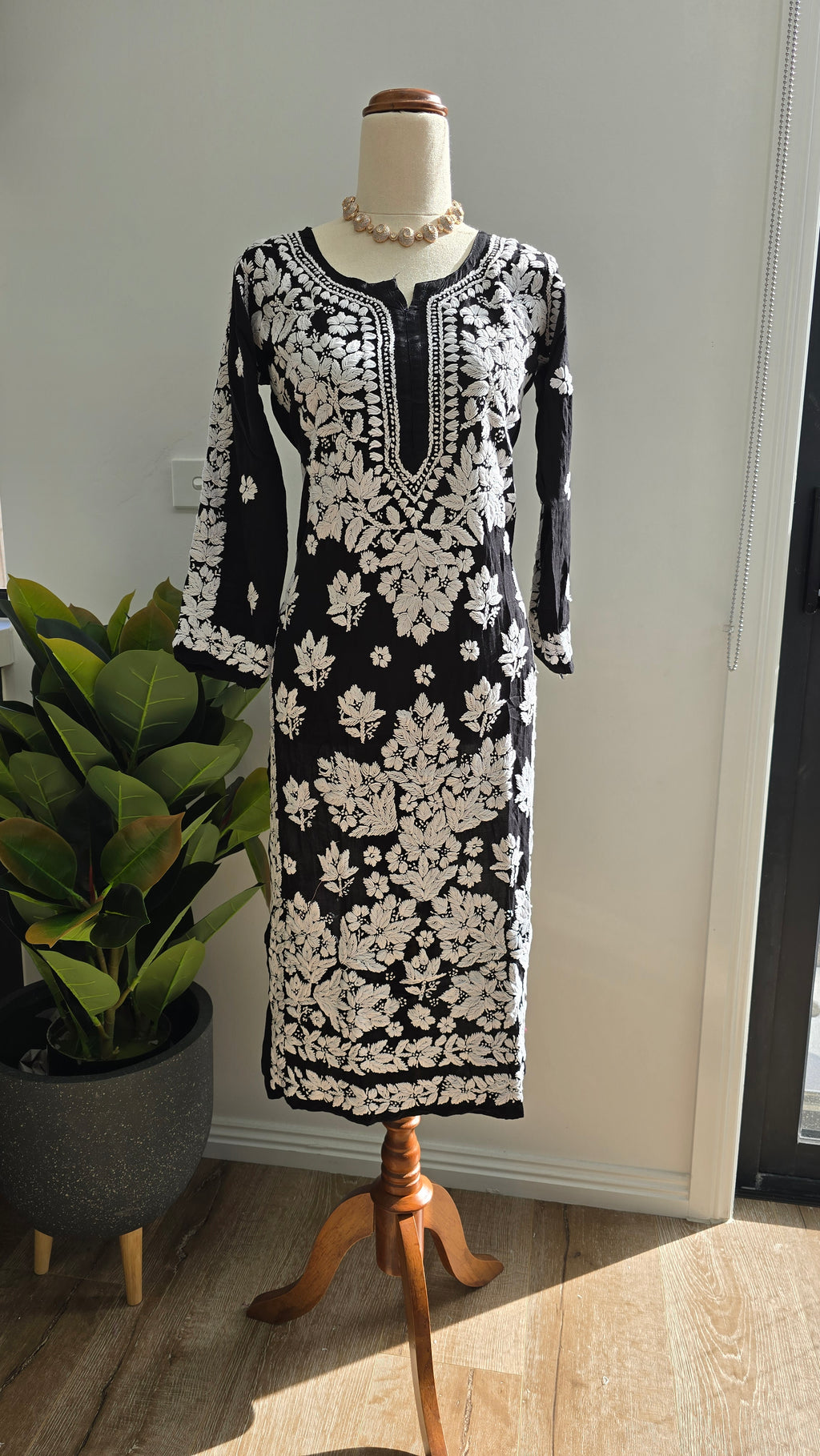 Modal 3D work Chikankari Kurtis