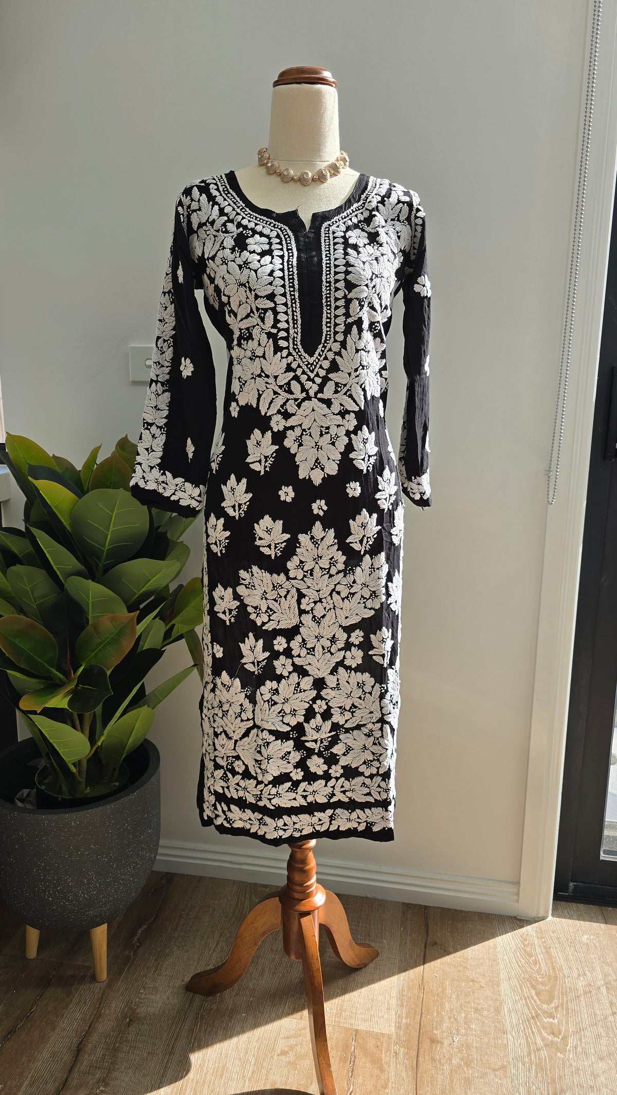 Modal 3D work Chikankari Kurtis
