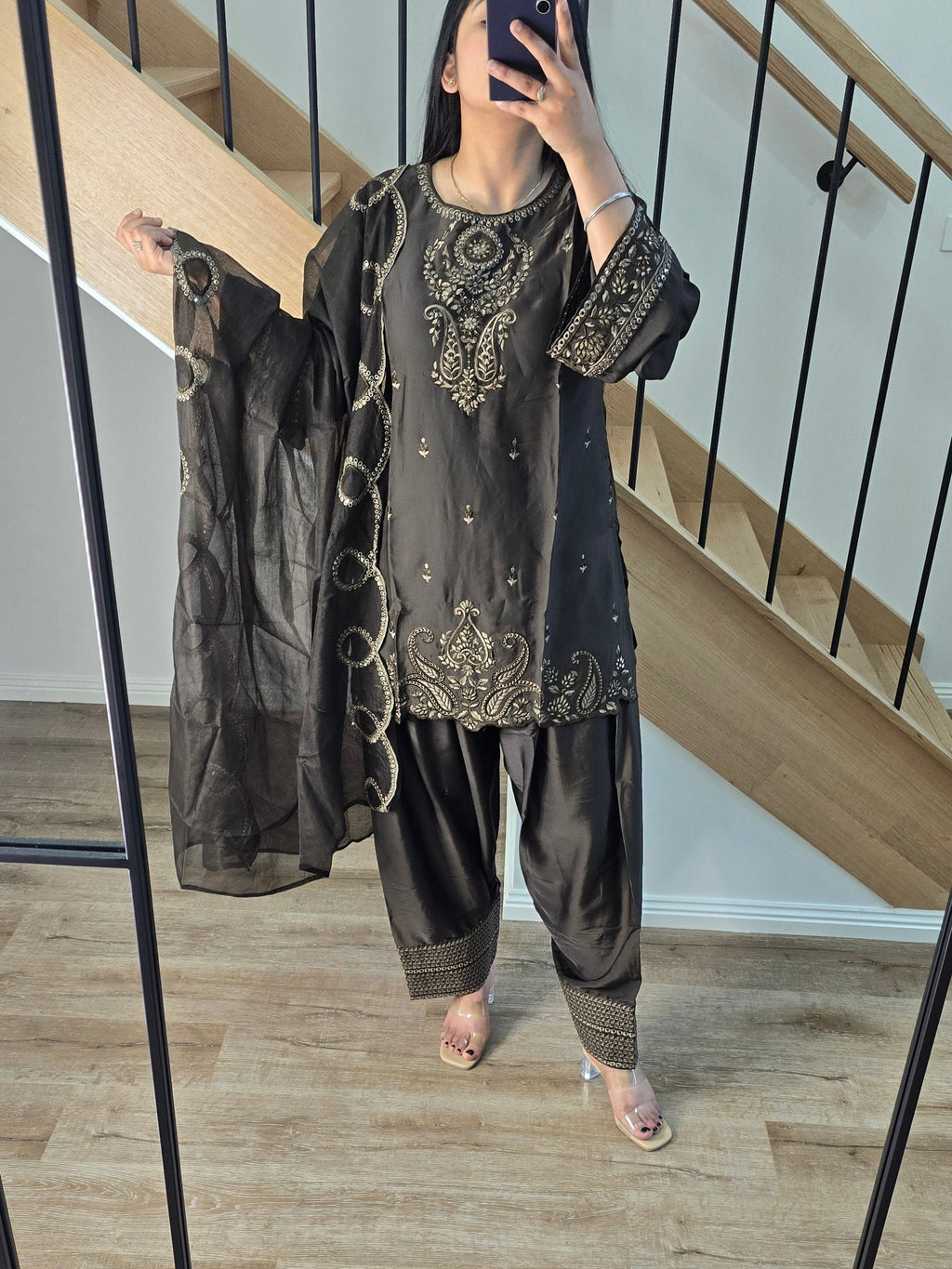 Farshi suit (2 Colours available)