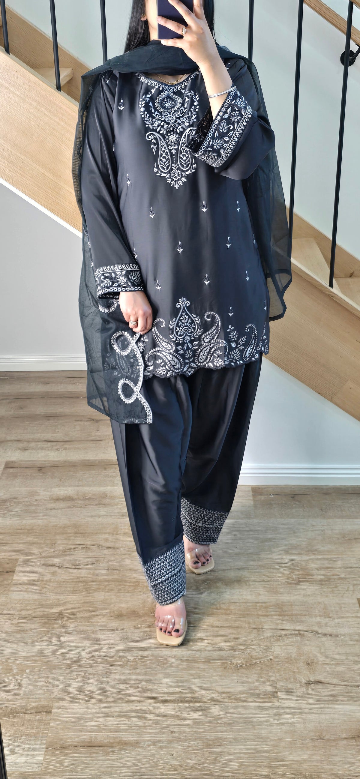 Farshi suit (2 Colours available)