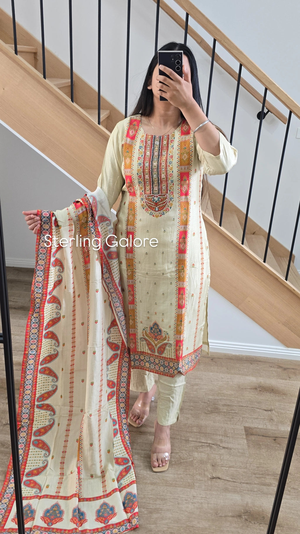 Banarsi Tissue organza suit